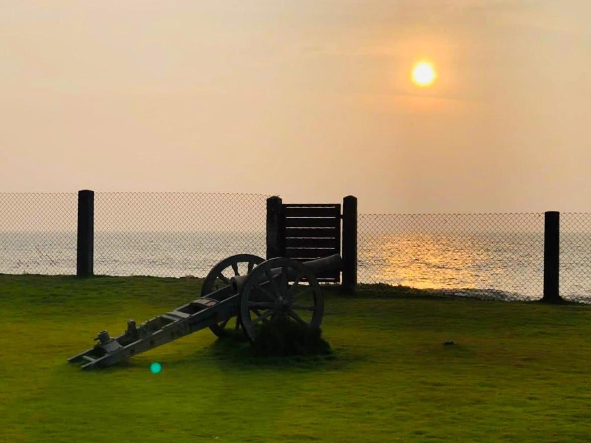 מלון The Lighthouse נגומבו מראה חיצוני תמונה